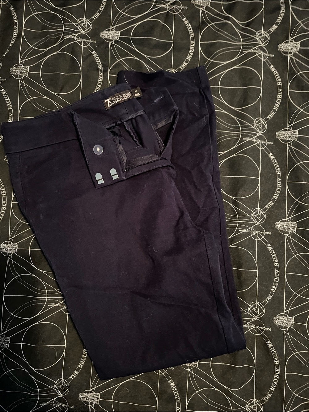 New York & Company Navy Cropped Ankle Pants